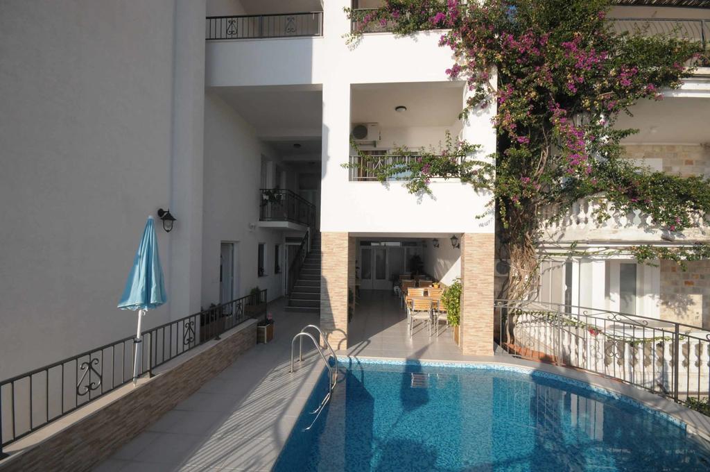 Apartments Leut Sveti Stefan Dış mekan fotoğraf